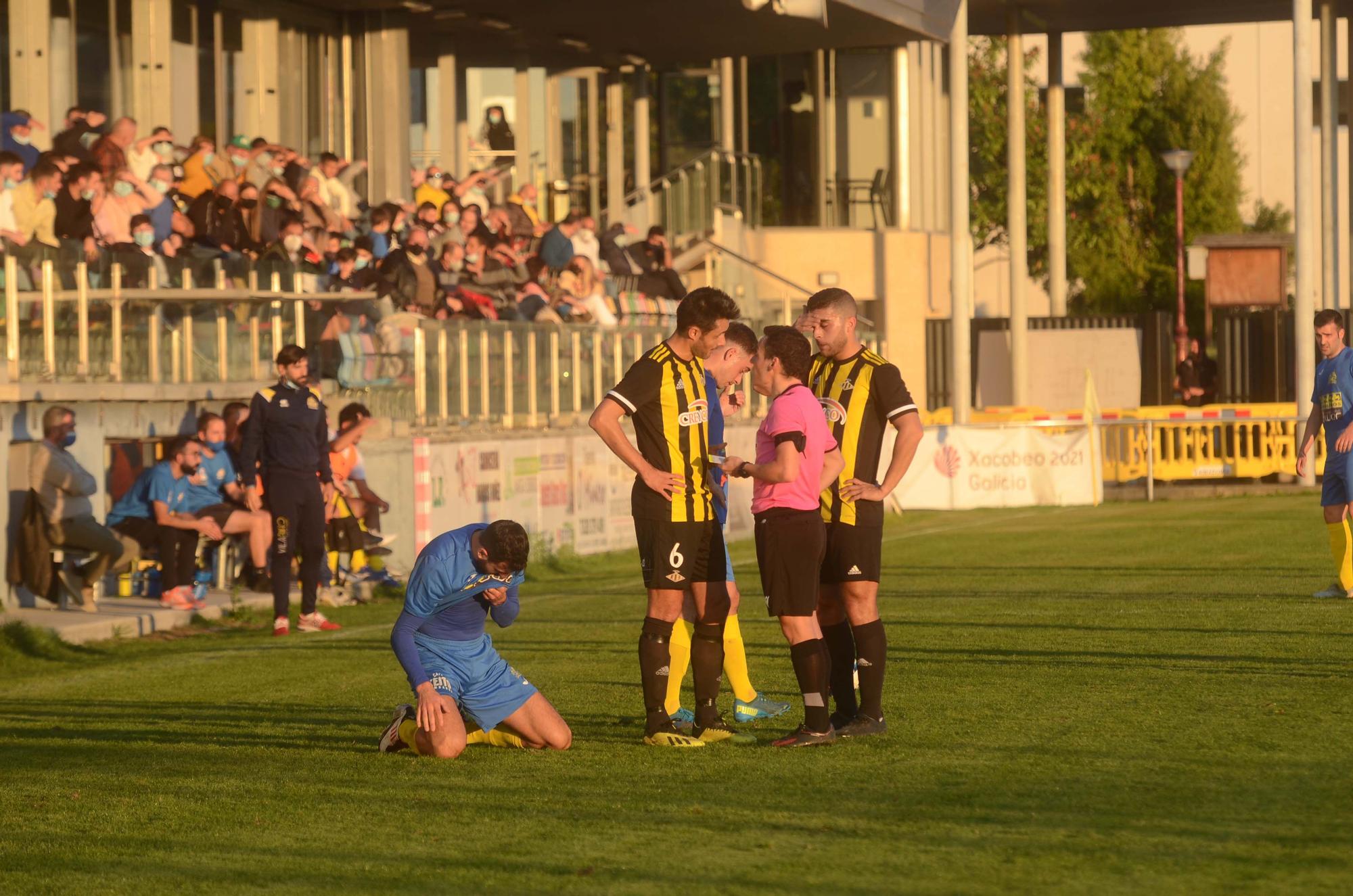 El Cambados se lleva un derbi de infarto en A Senra