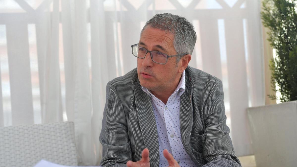 Hugo Morán, secretario de Estado de Medio Ambiente, en un momento de la entrevista.
