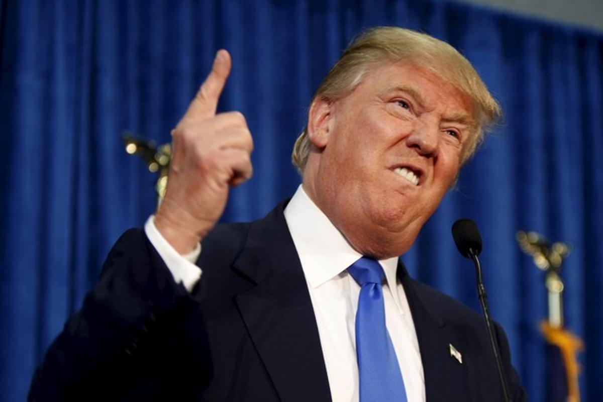 El candidato presidencial republicano Donald Trump en un discurso de campaña en New Hampshire.