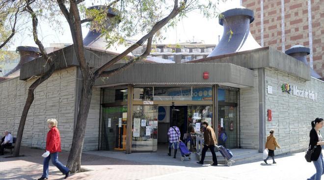 Barcelona prevé que las obras de reforma del Mercado de Felip II en Sant Andreu comiencen a finales de 2027