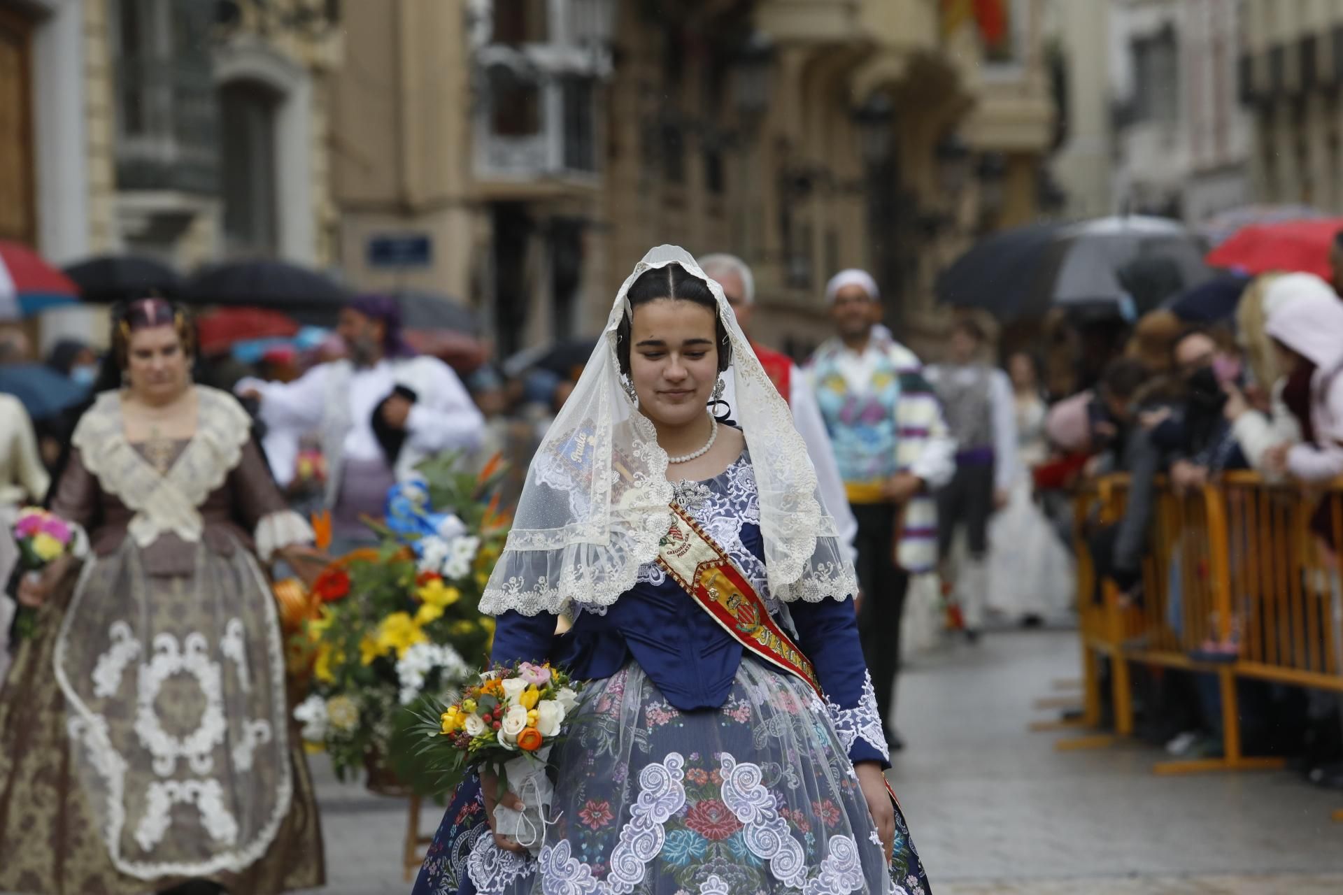 Búscate en el primer día de Ofrenda por la calle Quart (entre las 115.30 y las 17.00 horas)
