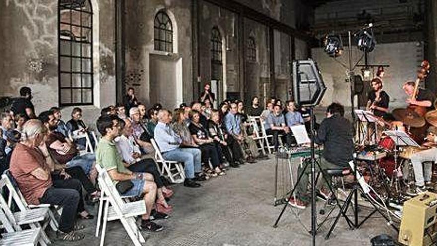 L&#039;últim concert es va celebrar a la fàbrica de l&#039;Anònima