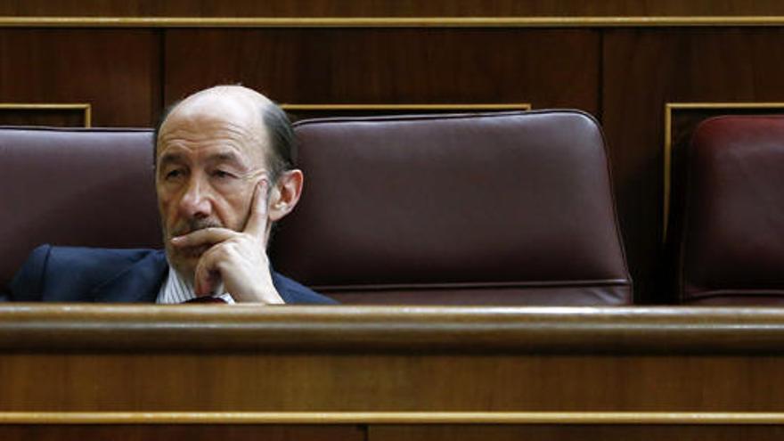 Rubalcaba: &quot;Me sentí muy solo, pero la política es así&quot;