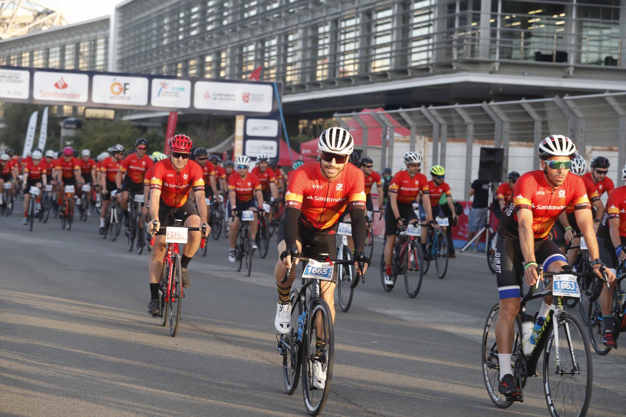 Gran Fondo Internacional Marcha Ciudad de València 2022 - Superdeporte