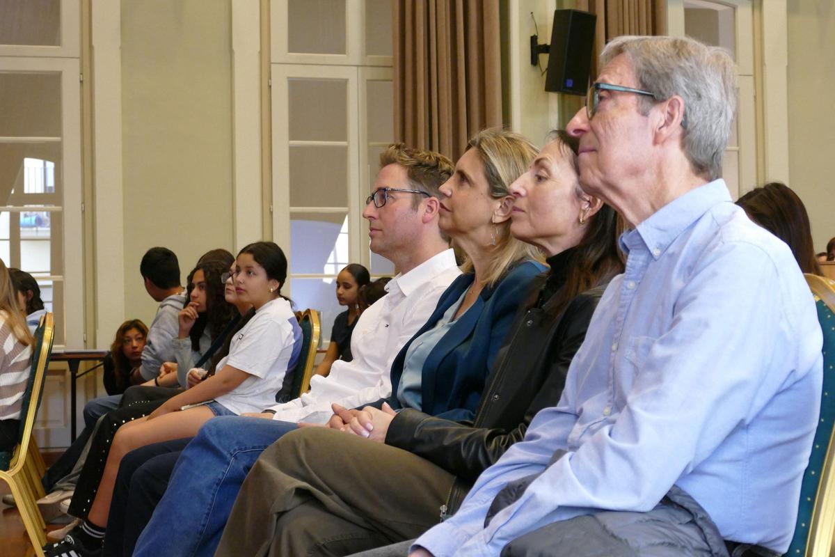 EN IMATGES | El Consell Ciutadà d’Infants de Figueres presenta un àlbum il•lustrat que recull els seus primers 10 anys de vida