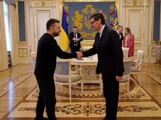 Salvador Illa se reúnen con Zelenski y le traslada el "apoyo incondicional" de Catalunya a Ucrania
