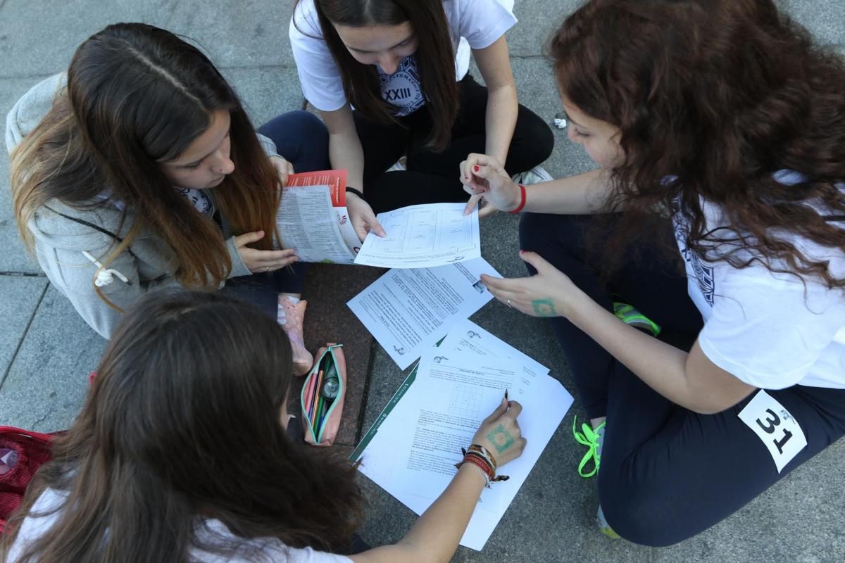 Más de 800 escolares compiten en la 23ª yincana matemática por Córdoba