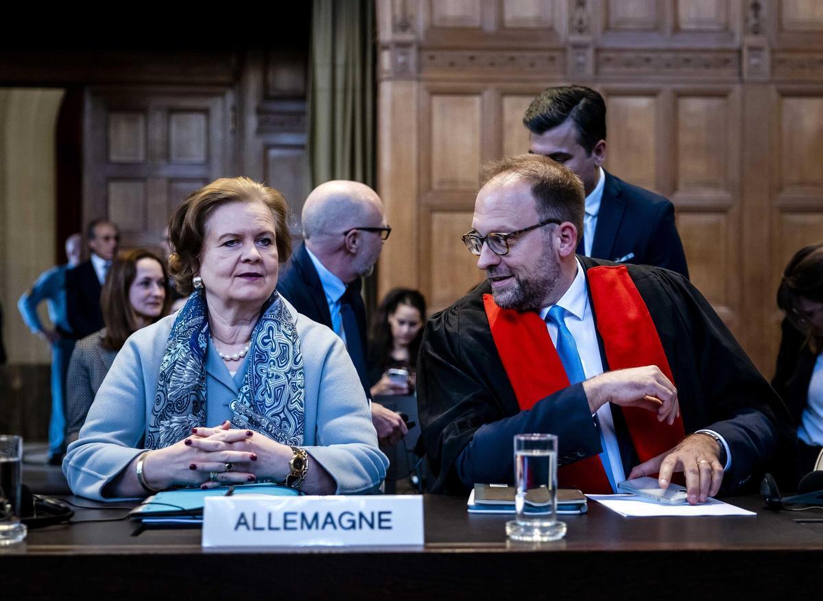 La directora general de Asuntos Legales de Alemania, Tania von Uslar-Gleichen, durante la audiencia de este martes en el Tribunal Internacional de Justicia.