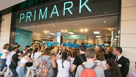 Primark compra a Carrefour el local de su tienda flagship en el centro  comercial Fan Mallorca
