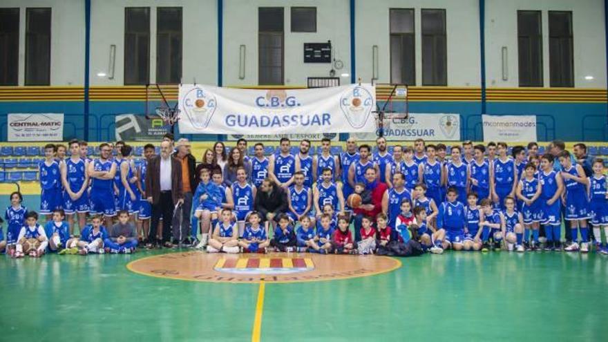 El Club Bàsquet de Guadassuar se viste de corto