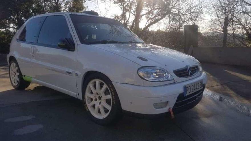 El Citroën Saxo VTS de Méndez Competición en el que un afortunado correrá el Rali do Cocido.