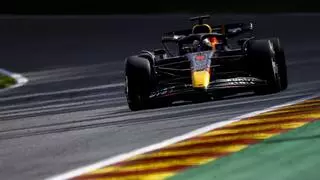 Verstappen, intratable en Spa, pone la directa al título y Sainz se conforma con el podio