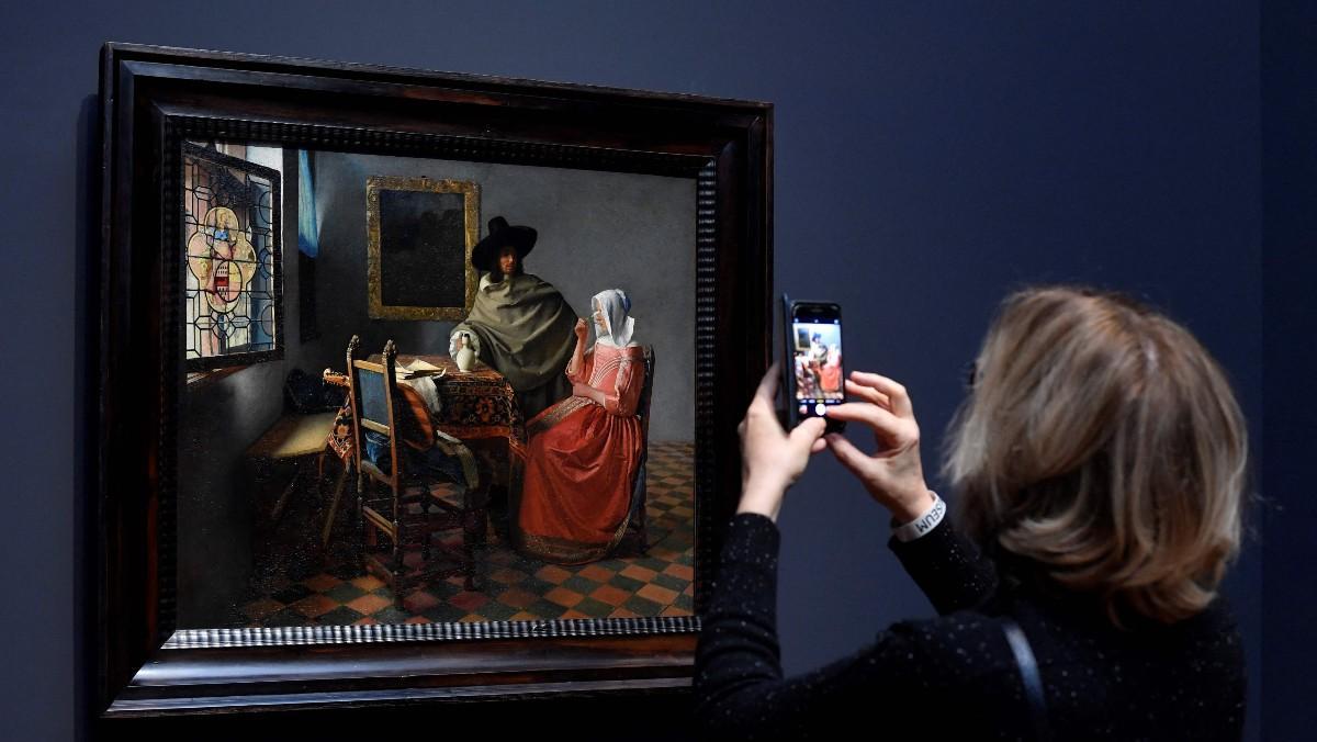 La llum de Vermeer il·lumina Amsterdam en una exposició històrica