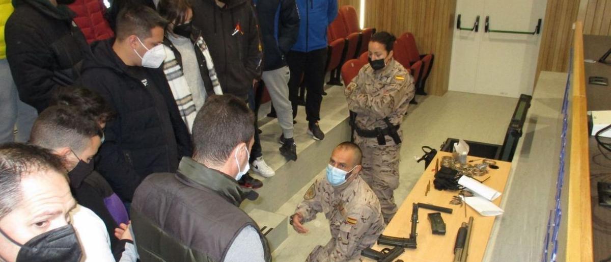 La UE vigilarà l’activitat pirata al golf de Guinea per protegir la flota pesquera