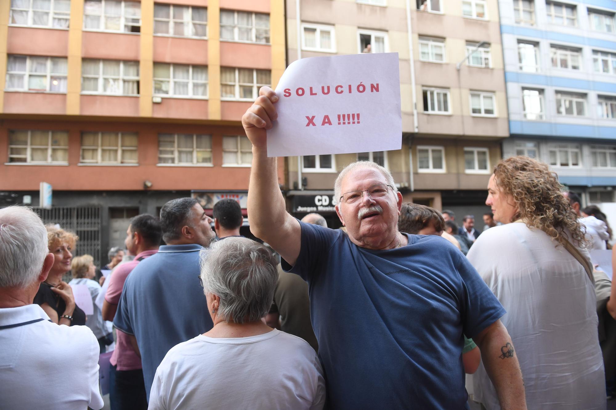 Los vecinos de la ronda de Nelle plantan cara a los ocupas