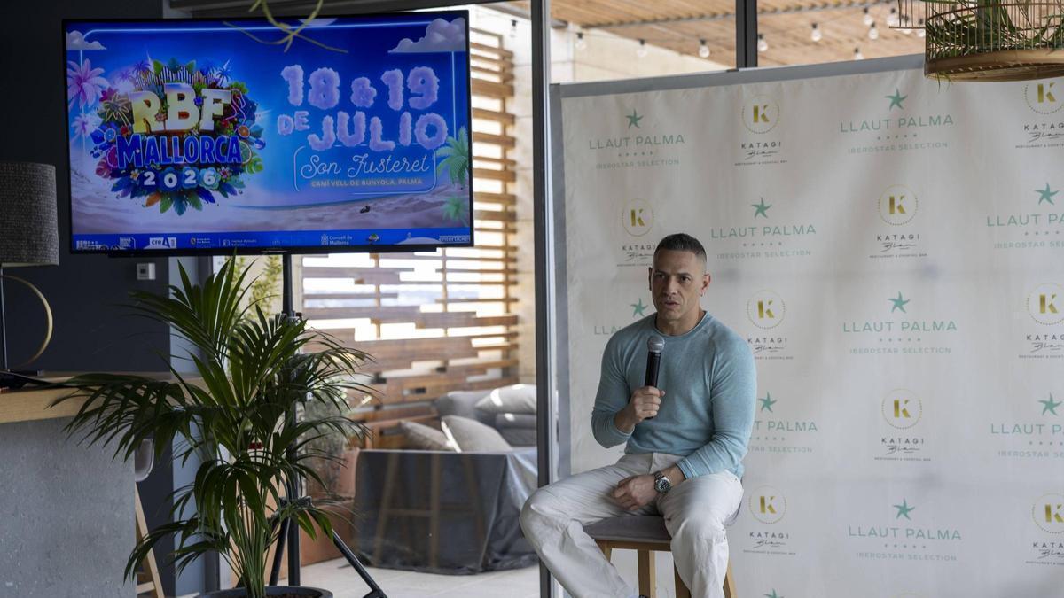 El huracán Myke Towers llega al Reggaeton Beach Festival Mallorca 2026