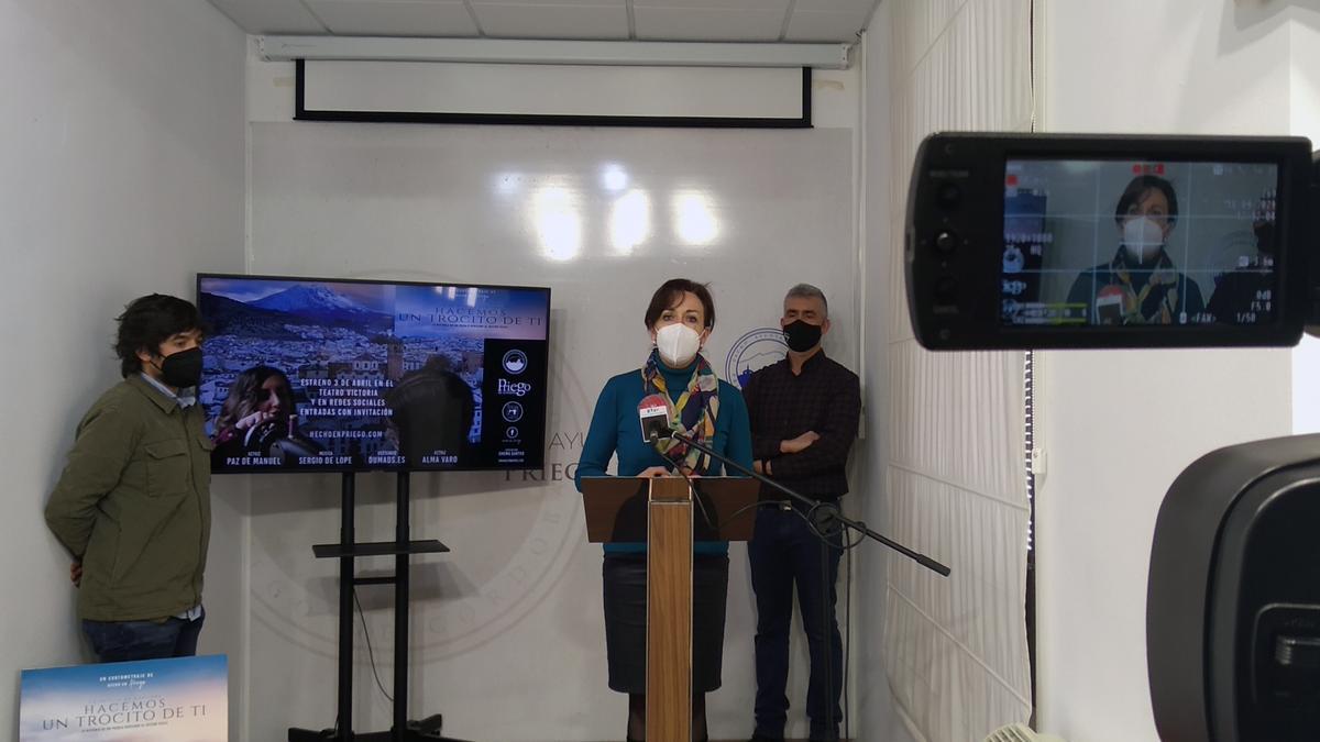 Sergio de Lope, María Luisa Ceballos y  Rafael García, ayer durante la presentación de la iniciativa.