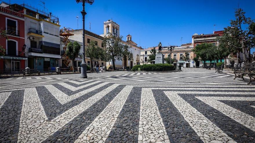 Badajoz plantará árboles en la plaza de Cervantes