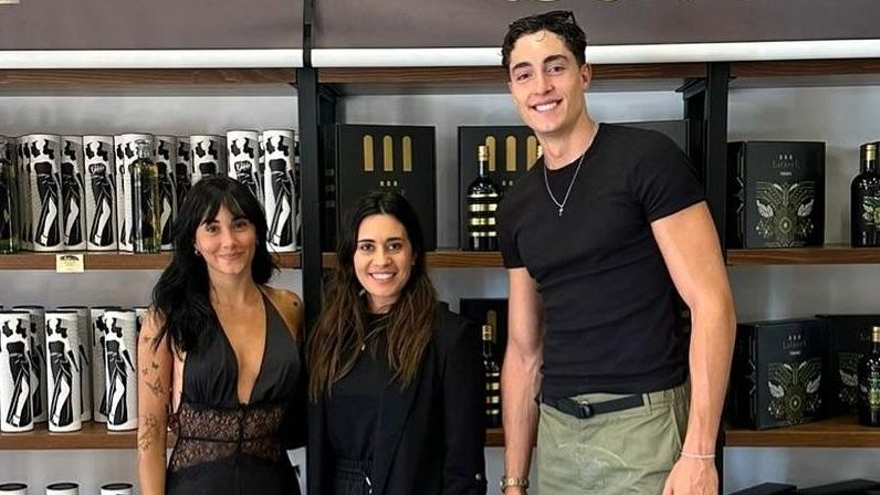 Aitana y Plex visitan la Bodega Latarce en Toro.