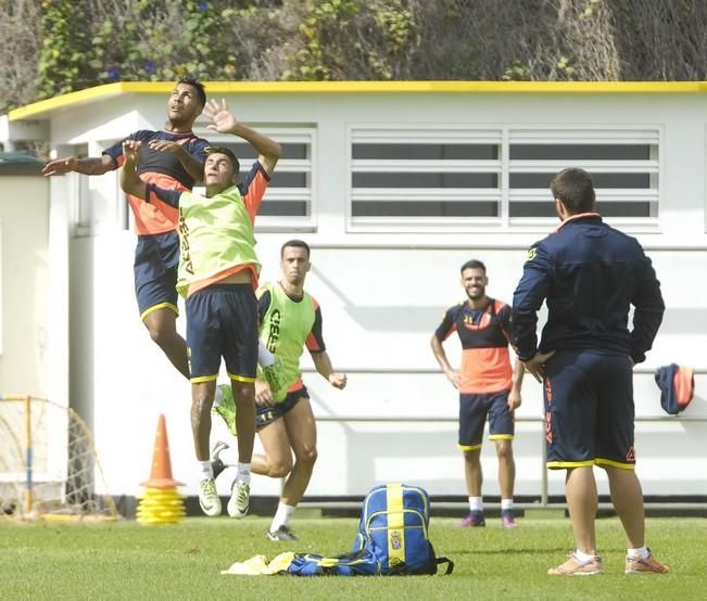 ENTRENAMIENTO DE LA UD LAS PALMAS EN BARRANCO ...