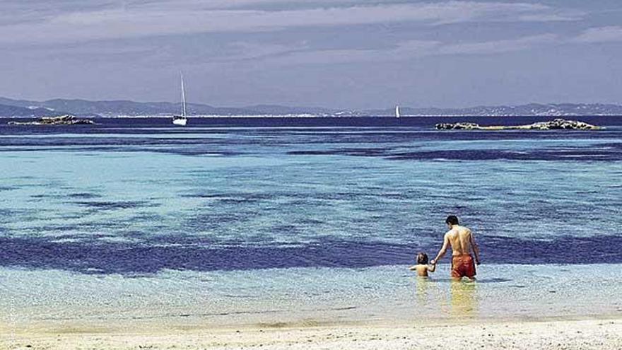 Imagen de una playa de Formentera.
