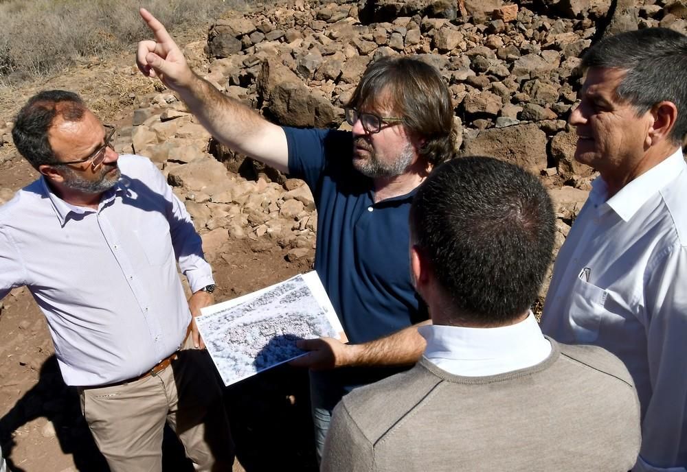 Hallan en La Fortaleza estructuras funerarias desconocidas en Canarias