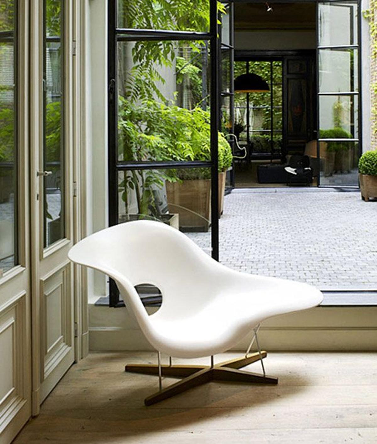 Rebajas de decoración: silla 'La Chaise' de los hermanos Eames