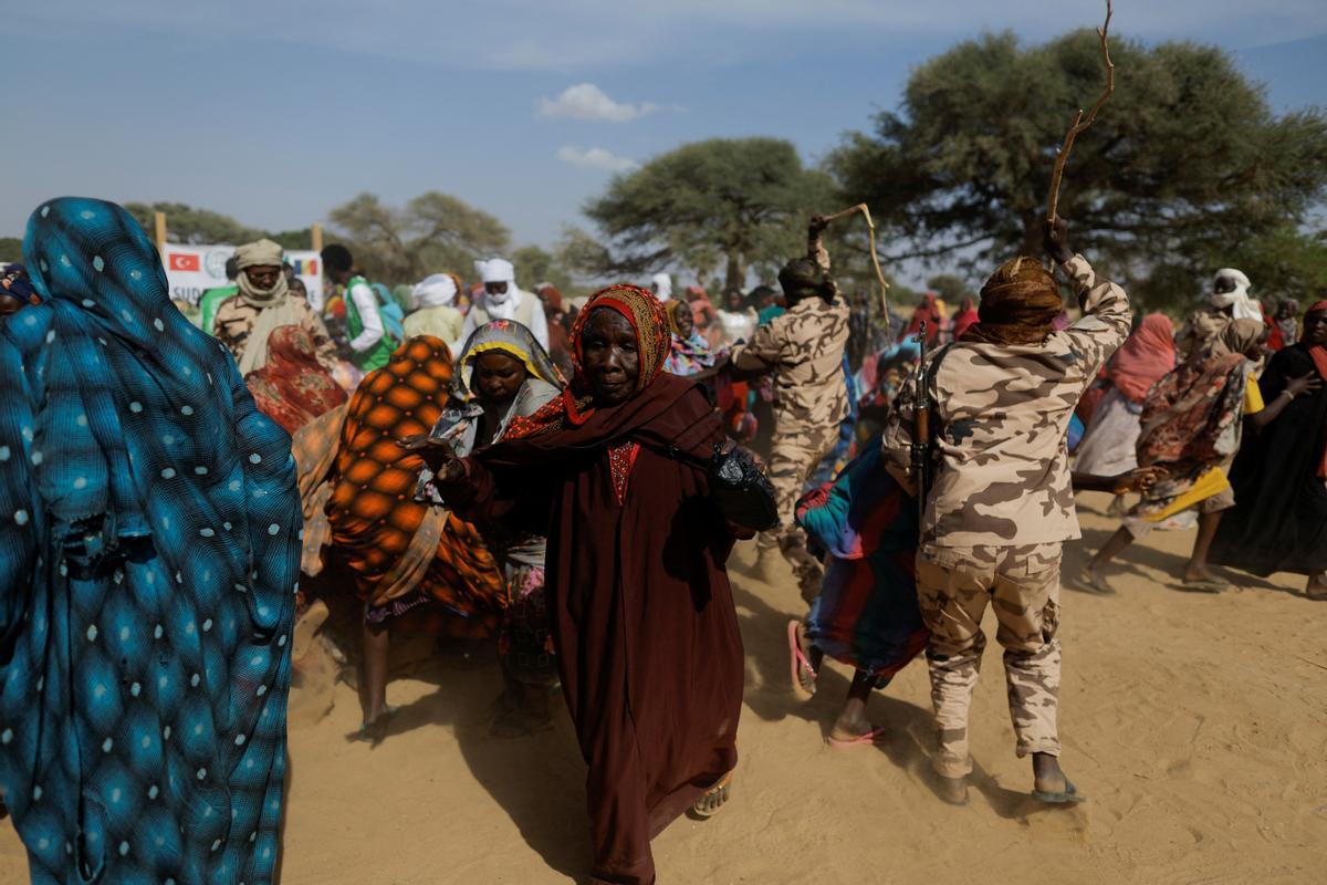 Refugiados sudaneses buscan asilo en El Chad