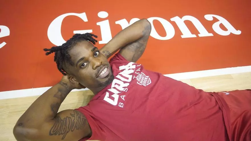 Ike Iroegbu: «No importa qui siguis, pots aconseguir el què et proposes»