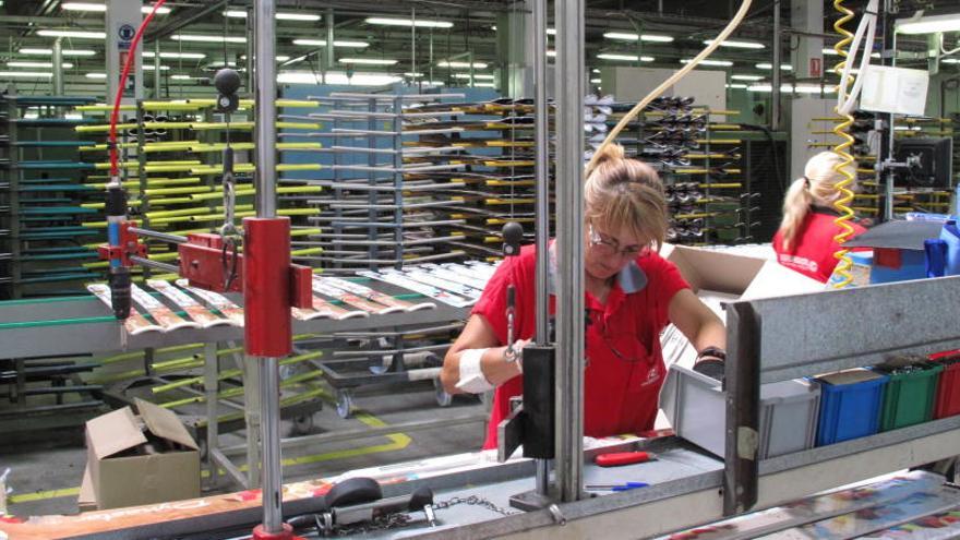 Interior de la fàbrica de Rossignol a Artés.