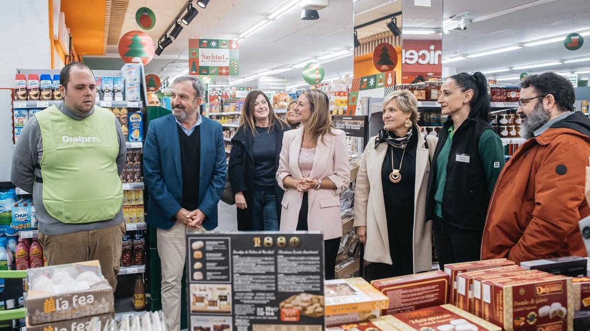 Visita de Carrasco y Redondo a la formación realizada junto a empresas.
