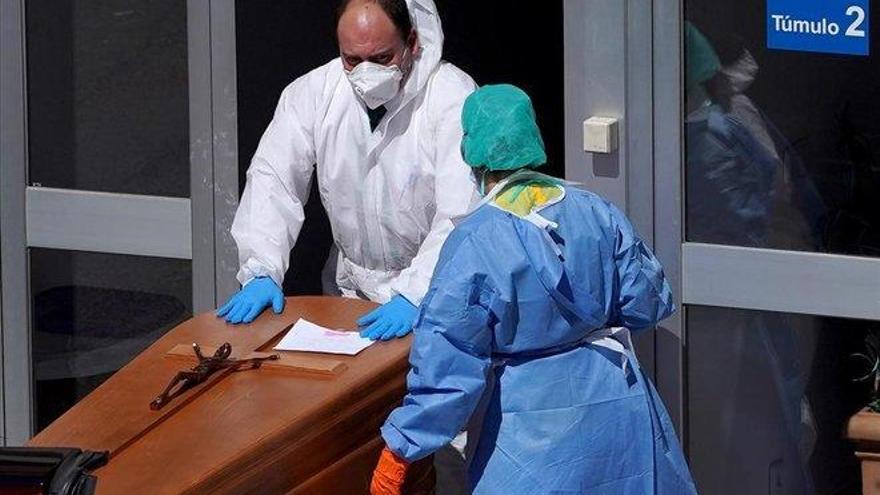 Coronavirus en España: los contagiados suben menos pero hay 769 muertos más, el aumento bruto más alto