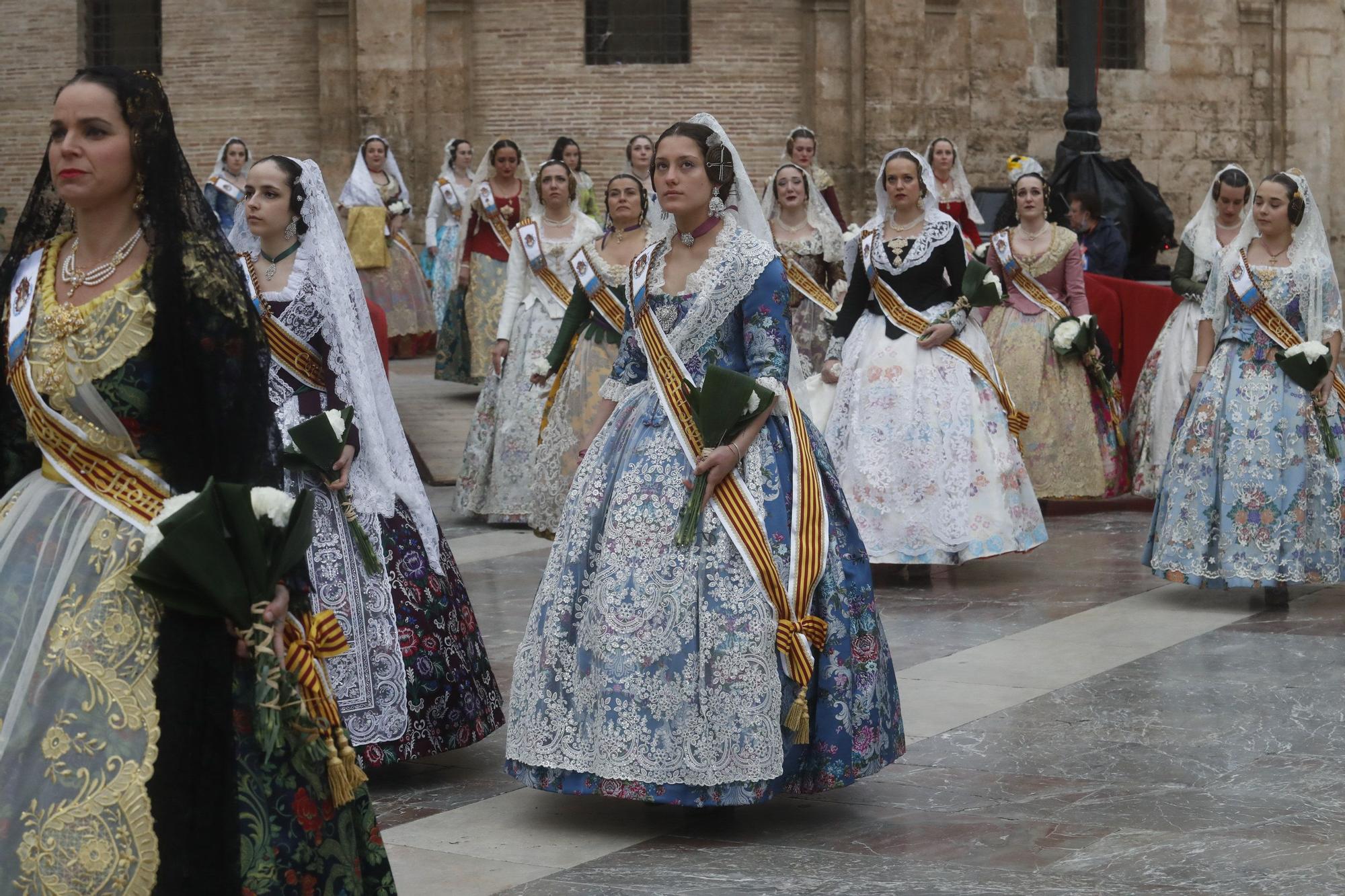 Búscate en el segundo día de ofrenda por la calle de la Paz (entre las 17:00 a las 18:00 horas)