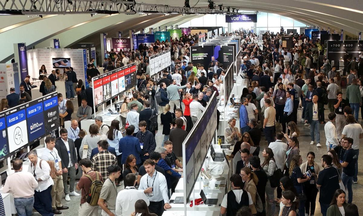 La primera jornada del VDS 2026 acogió numerosos visitantes en la Ciudad de las Artes y las Ciencias de València.