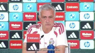 Mourinho: "La gente le tira piedras a Vinícius porque es un árbol cargado de frutos. El mejor Vinícius va a llegar"