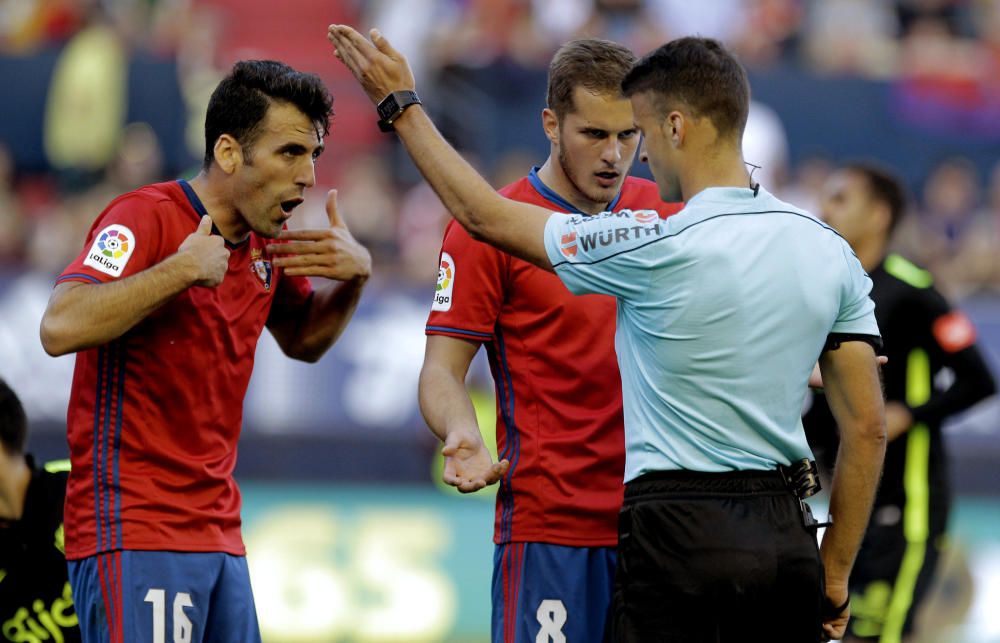 El partido entre el Osasuna y el Sporting, en imágenes