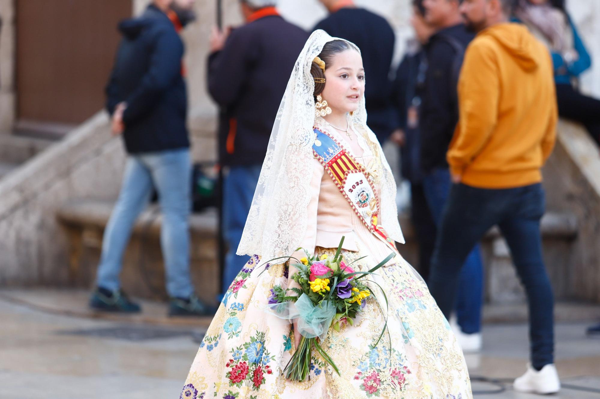 Búscate en el primer día de la Ofrenda en la calle San Vicente entre las 17:00 y las 18:00