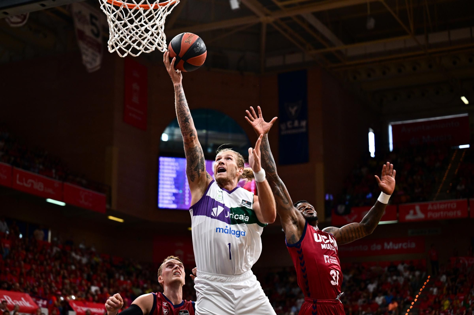 Fotos del tercer partido de semifinales de la Liga Endesa: UCAM Murcia - Unicaja