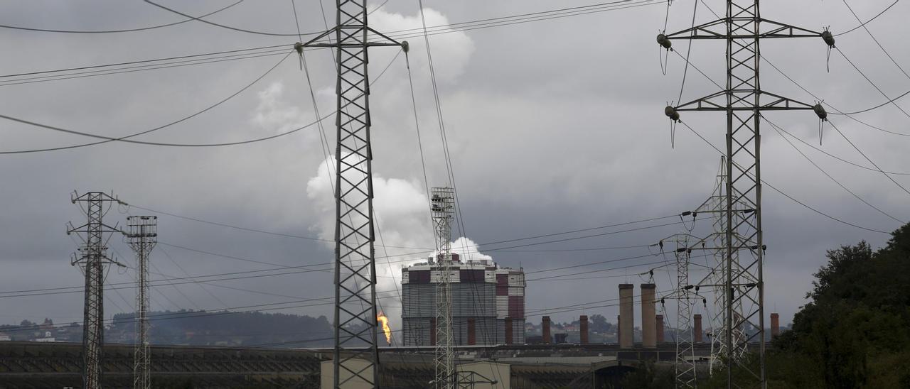 Torres eléctricas en Avilés.