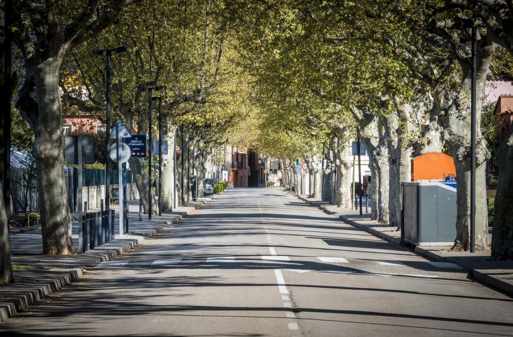 La Jonquera, sense activitat, només amb camions