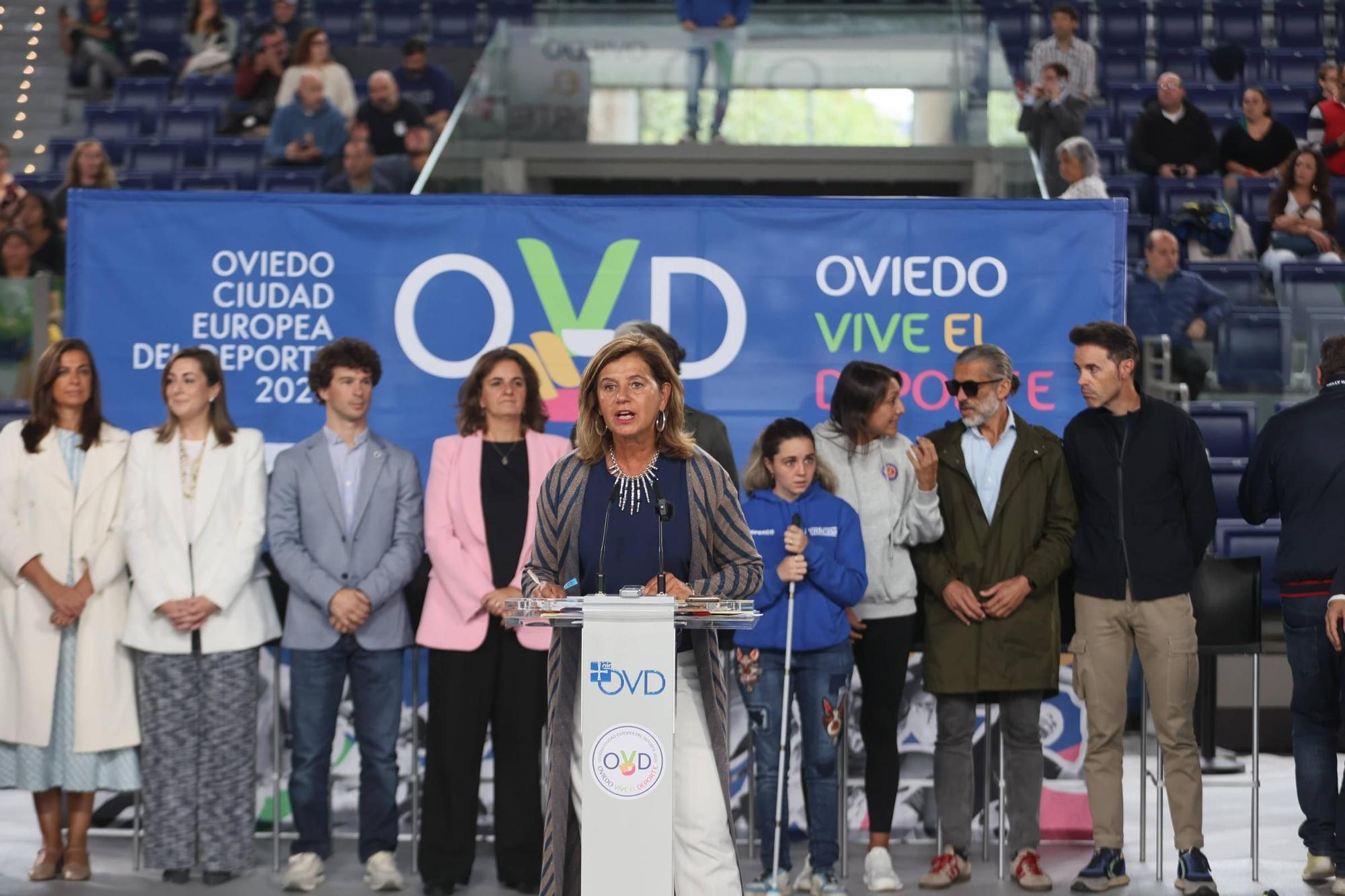 EN IMÁGENES: El encuentro de 50 clubs de Oviedo en el Palacio de los Deportes