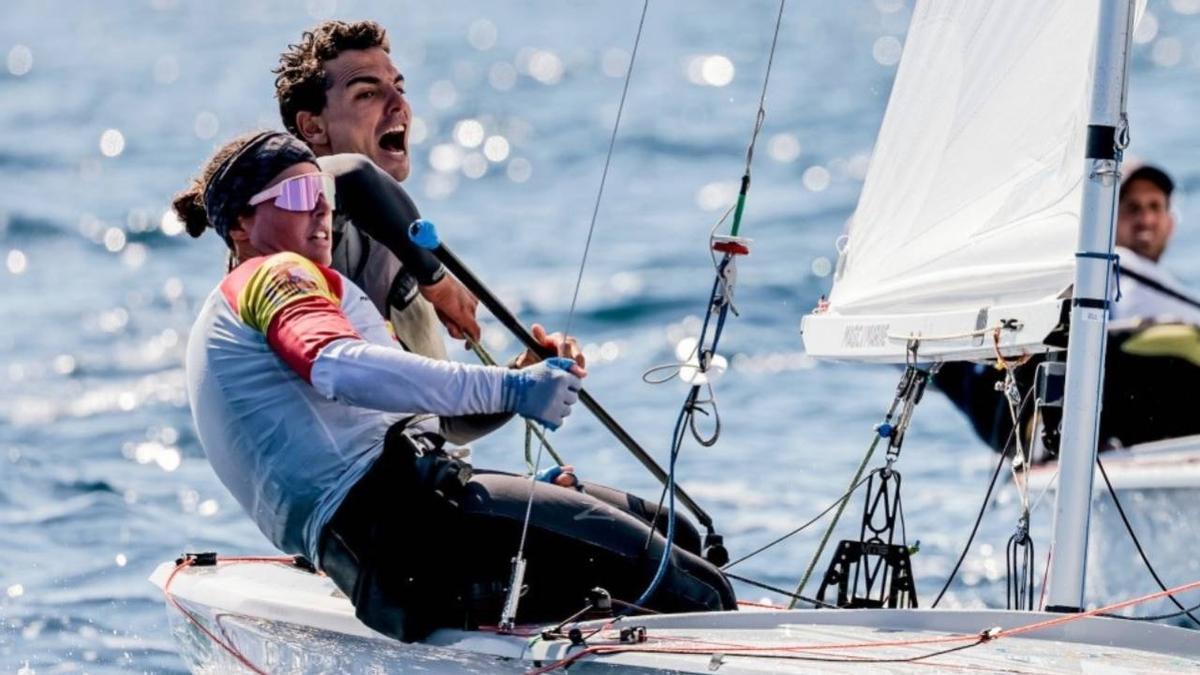 Jordi Xammar i Nora Brugman s’enfonsen en la regata definitiva Jordi Xammar i Nora Brugman s’enfonsen en la regata definitiva