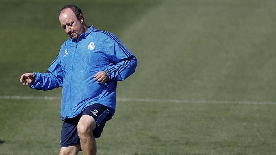 Rafa Benítez esquiva  la guerra con Gerrard