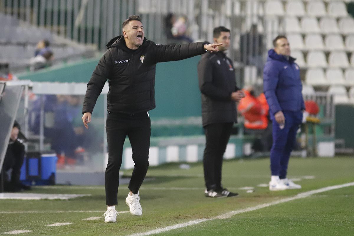 Córdoba CF-Atlético de Madrid B: las imágenes del partido en El Arcángel