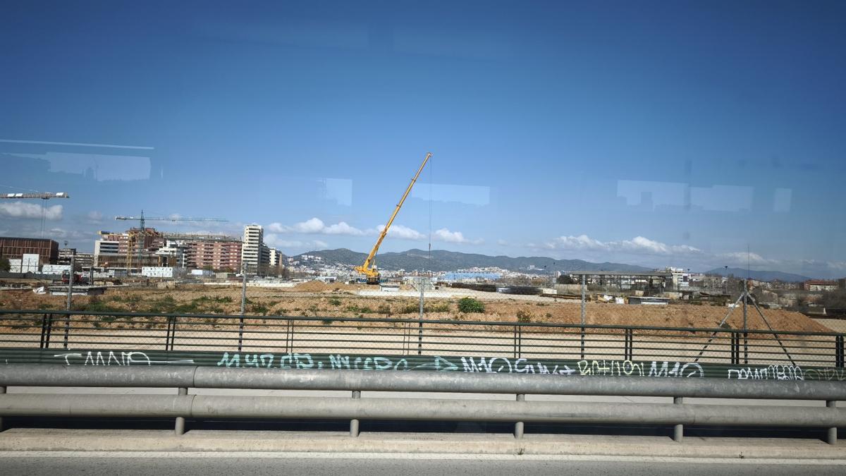Estación del AVE de Barcelona, un solar en el barrio de La Sagrera Estación del AVE de Barcelona, un solar en el barrio de La Sagrera