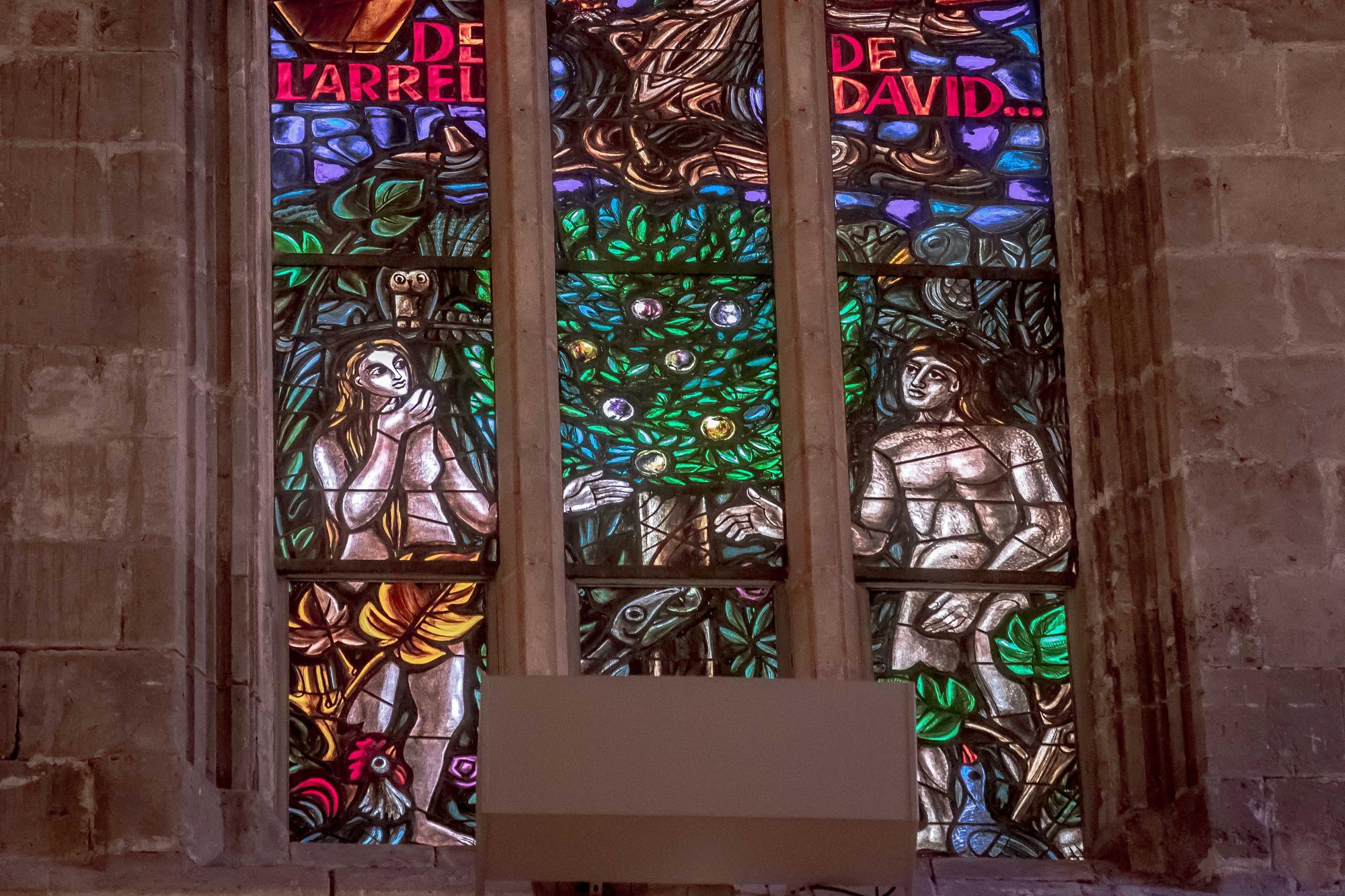 Visitas en la catedral dirigidas por dos historiadoras destacando el papel de la mujer en la iglesia por el 8M