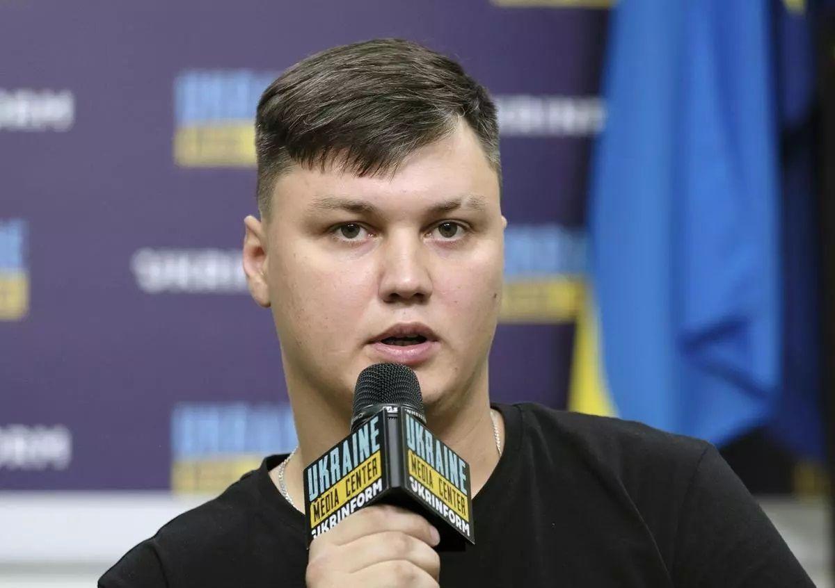 Imagen del piloto ruso Maksym Kuzminov durante una conferencia de prensa en Kiev.