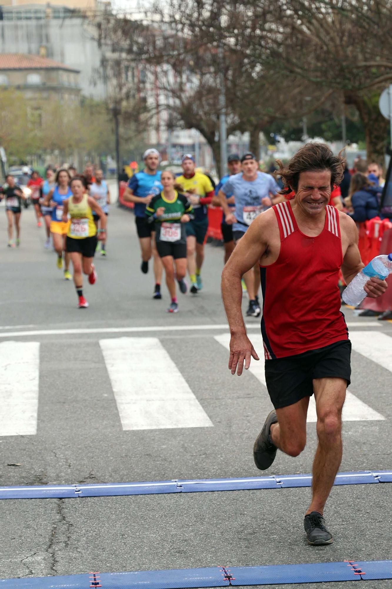 Búscate en la media maratón de Vilagarcía