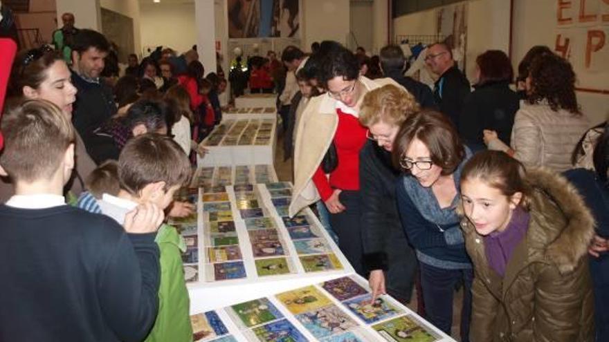 Alumnos de Onda muestran «Els Oficis» en el Museu del Taulell