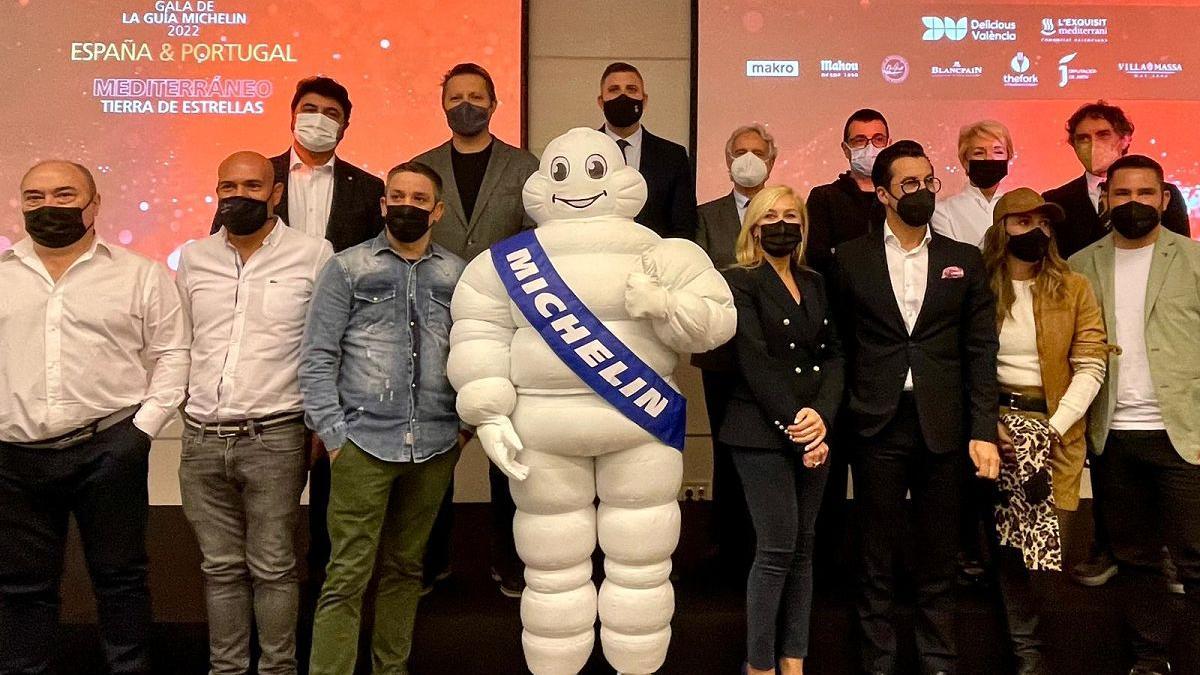 Los chef con estrellas Michelin que participarán en la gala de la guía gastronómica más importante del mundo